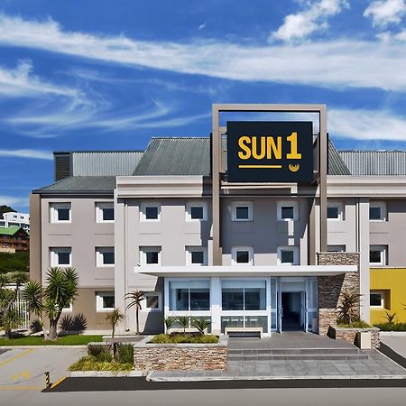 Отель Sun1 Порт-Элизабет Экстерьер фото